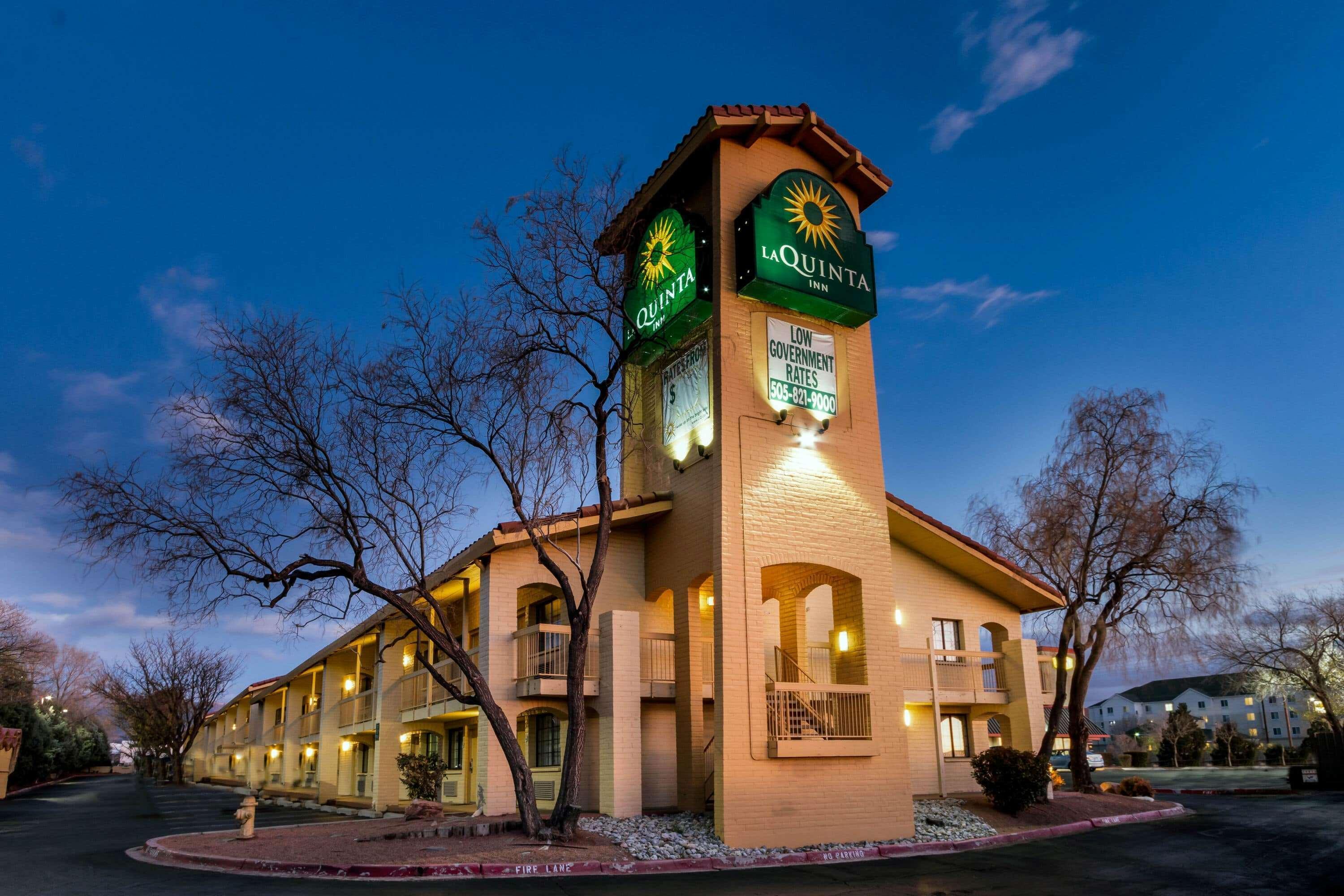 La Quinta Inn By Wyndham Albuquerque Northeast Exterior photo